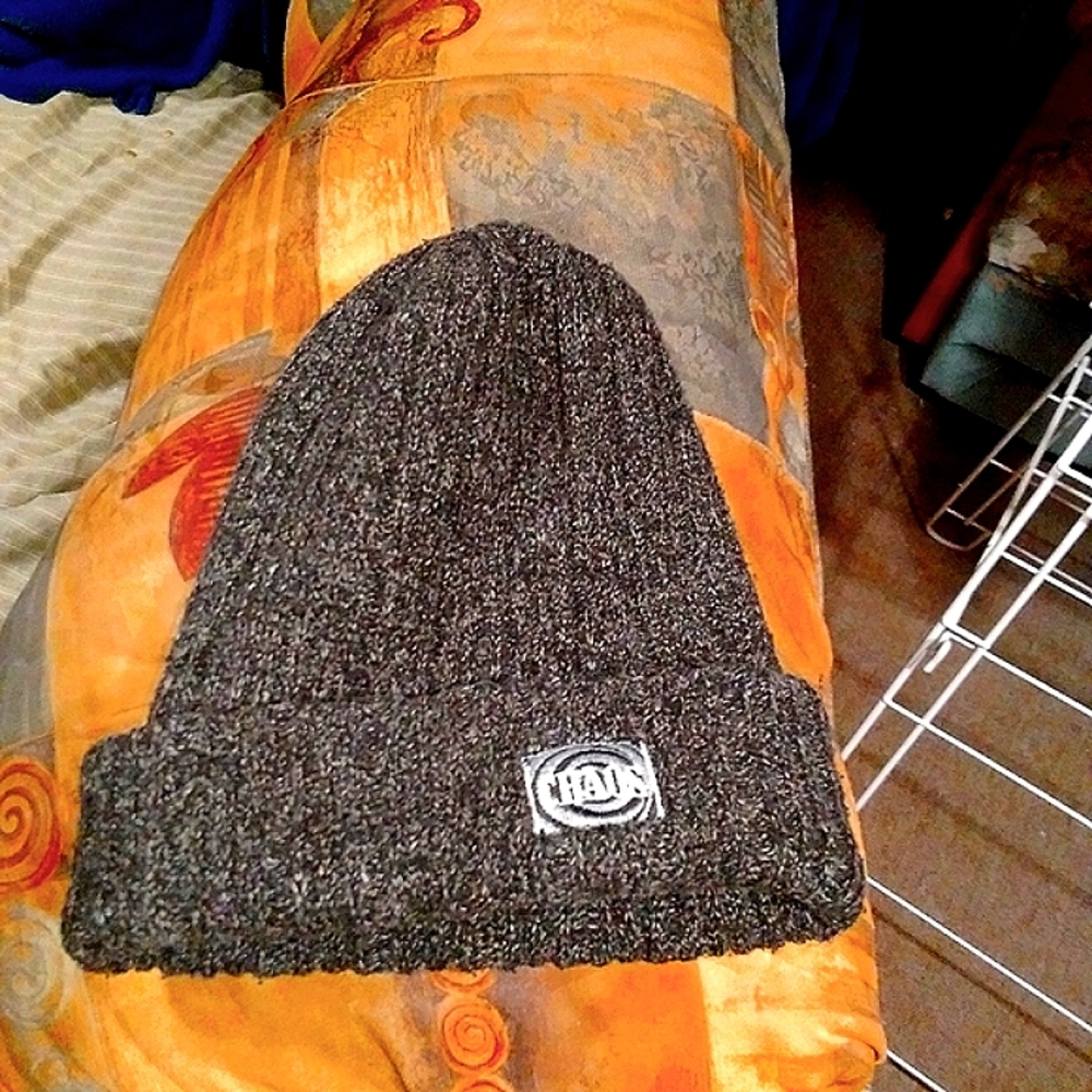 Chaos knitted grey  winter warm tuque  hat